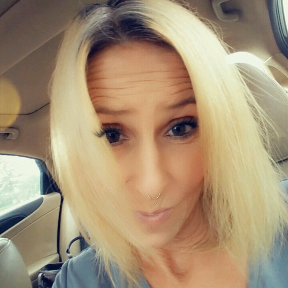 Meet your Posher, Marcie - Picture 1 of 1